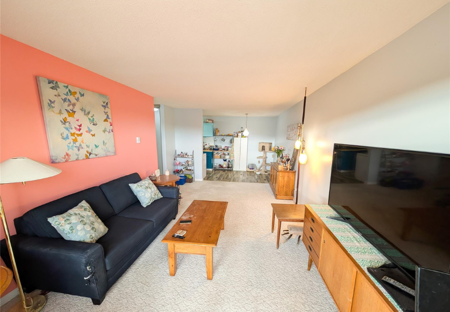 6823 Charleson Road, Magna Bay, BC Real Estate House For Sale